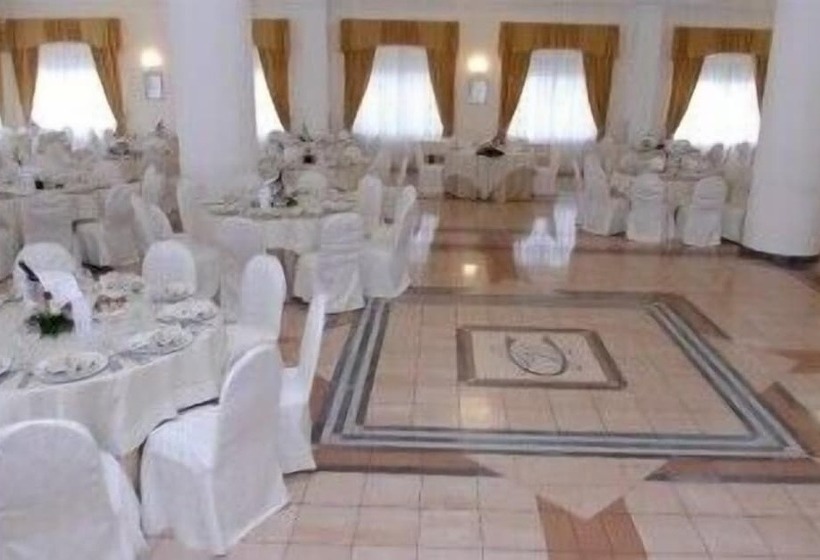 Отель Certosa