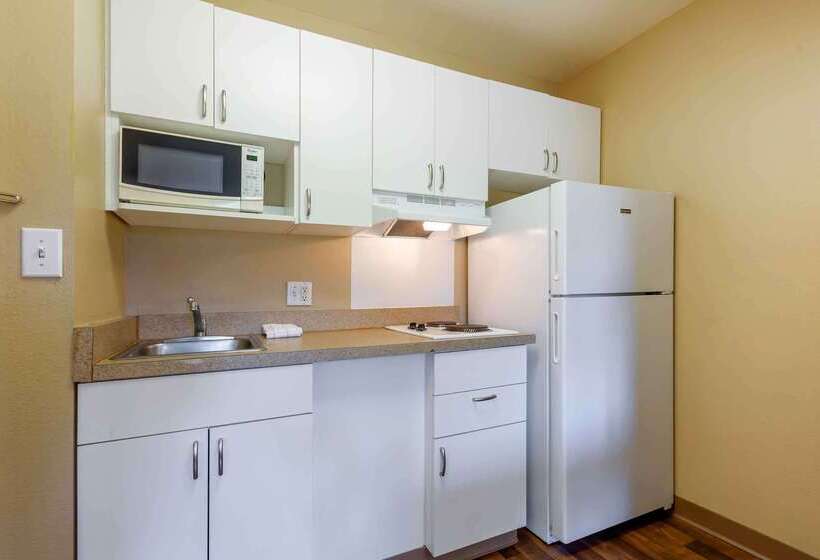 호텔 Extended Stay America Suites  Piscataway  Rutgers University