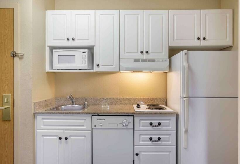 בית מלון כפרי Extended Stay America Suites Seattle Bothell Canyon Park