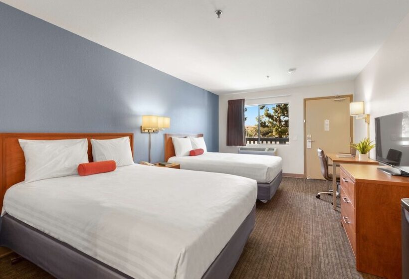 هتل Good Nite Inn Camarillo