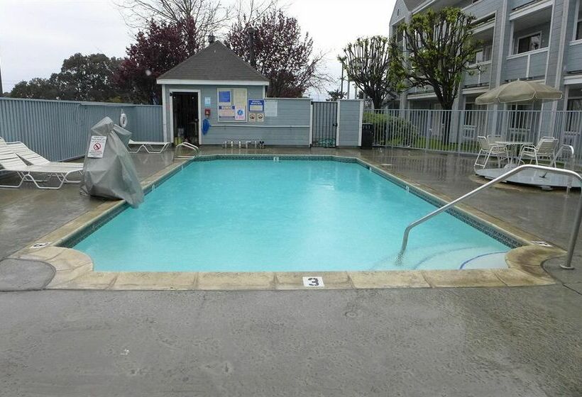 호텔 Good Nite Inn Salinas
