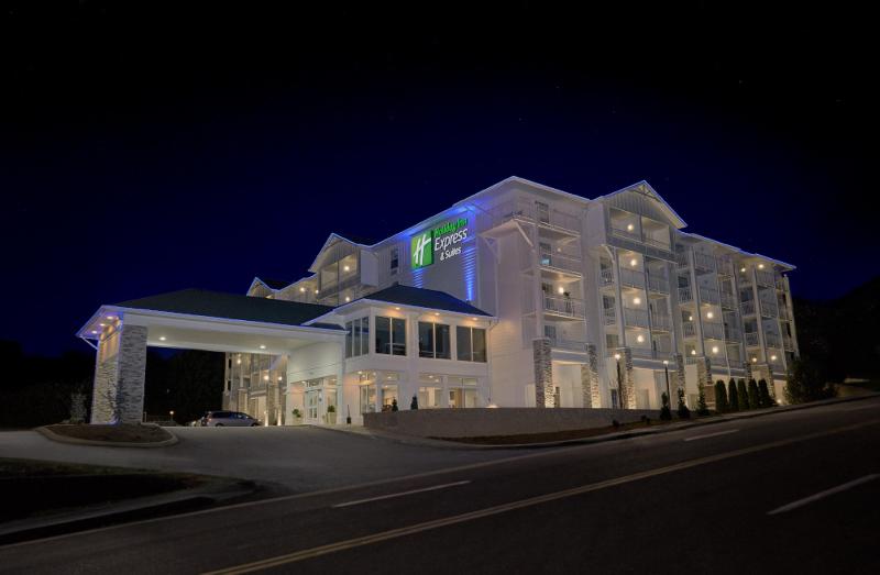 هتل Holiday Inn Express And Suites Pigeon Forge Sevierville, An Ihg