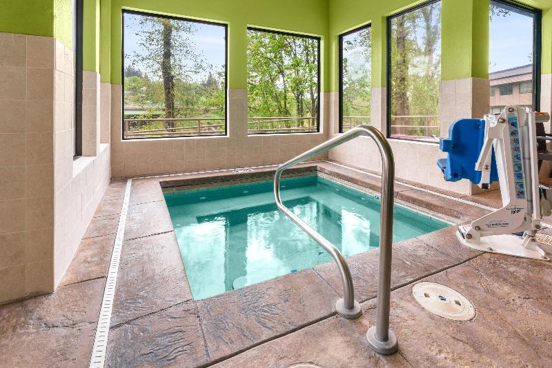 호텔 Holiday Inn Express Portland Se   Clackamas Area, An Ihg