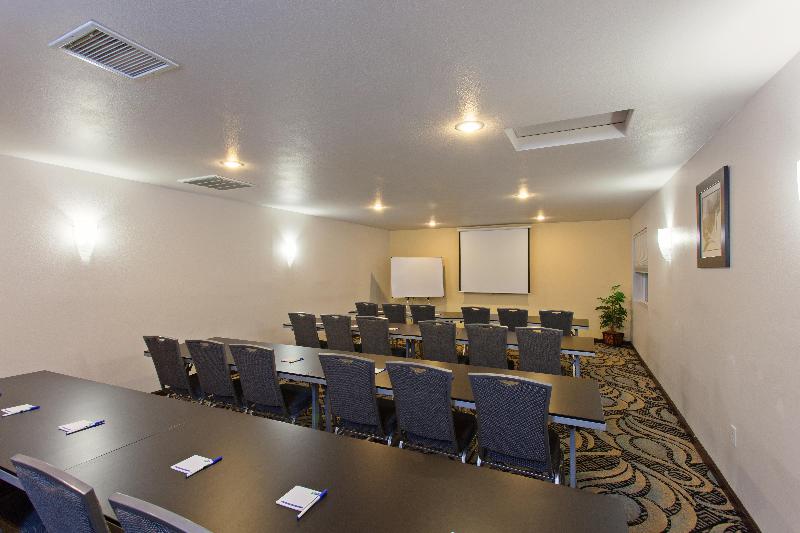 בית מלון כפרי Holiday Inn Express Temecula, An Ihg