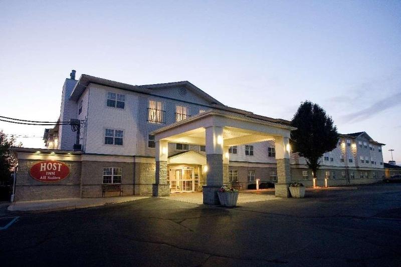 ホテル Host Inn An All Suites
