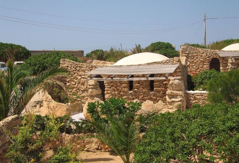 Hotel I Dammusi Di Borgo Cala Creta