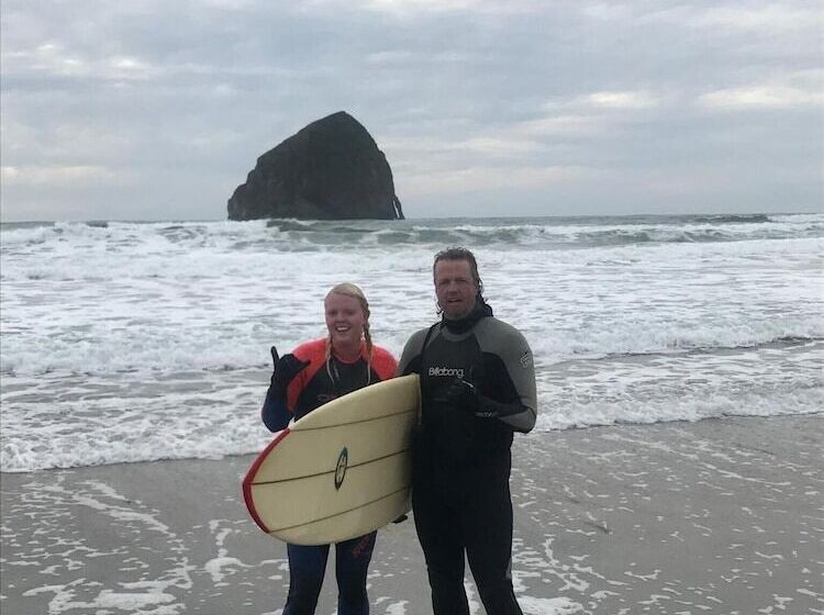 호텔 Inn At Cape Kiwanda