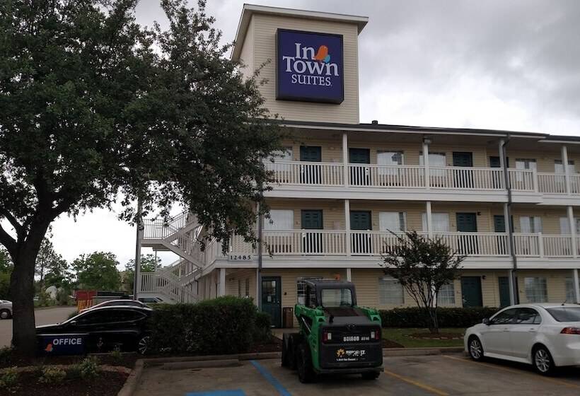 Hotel Intown Suites Extended Stay Houston Tx   Hobby Airport