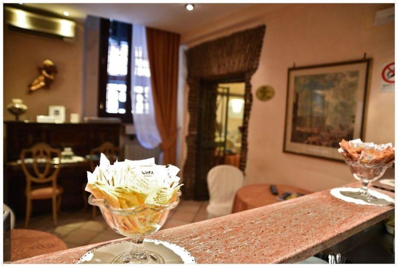 Fotos del hotel Julia:  27