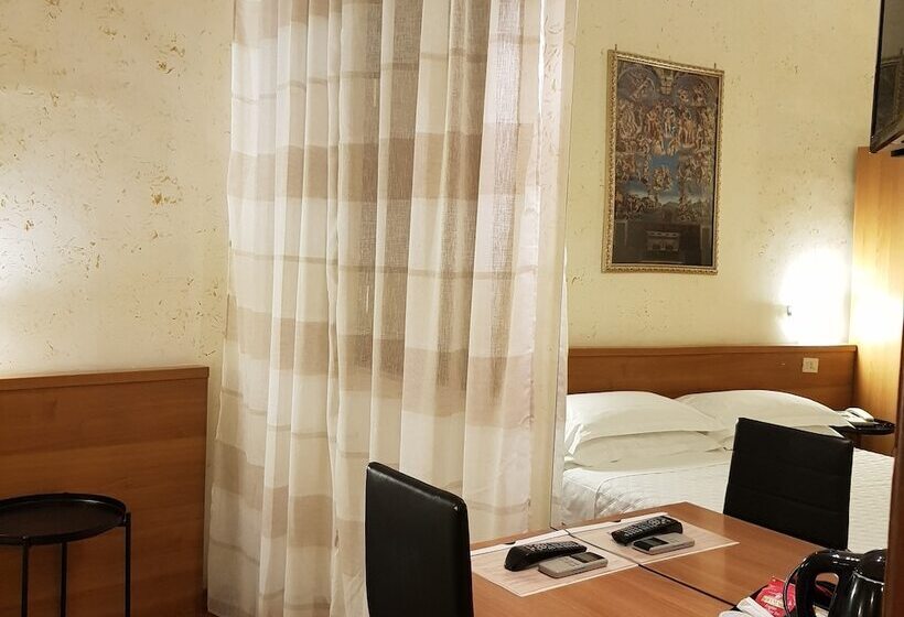 Fotos del hotel Julia:  37