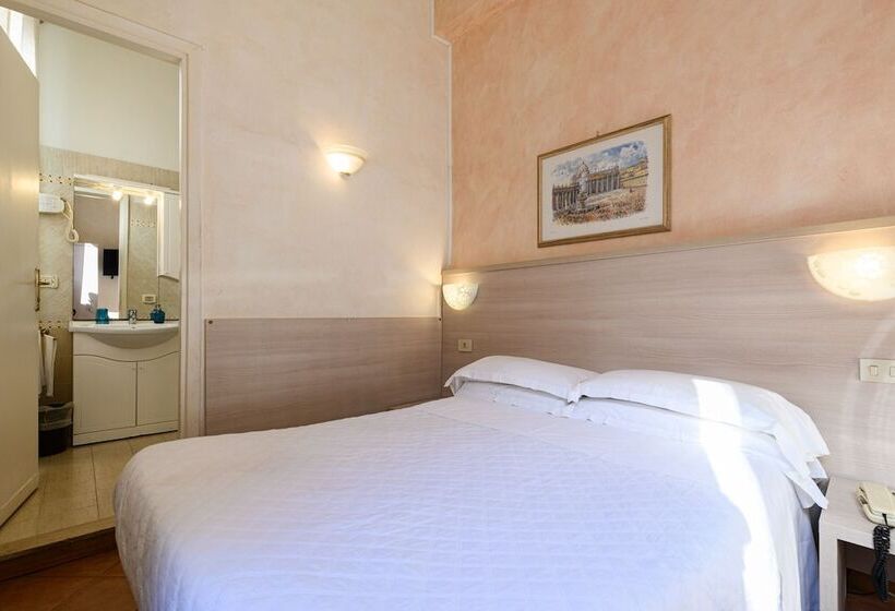 Fotos del hotel Julia:  5