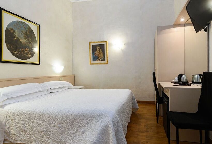 Fotos del hotel Julia:  3