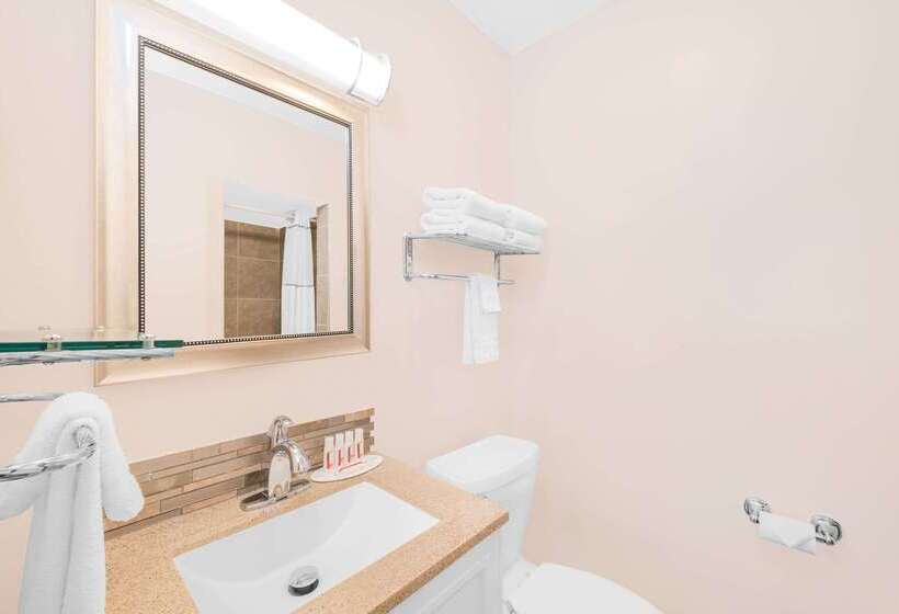 בית מלון כפרי Knights Inn & Suites By Sonesta Pecos