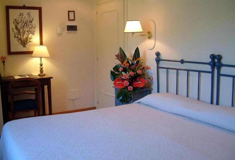 هتل Locanda Dei Cinque Cerri