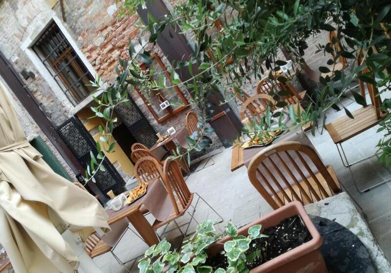 Fotos del hotel Locanda La Corte:  12