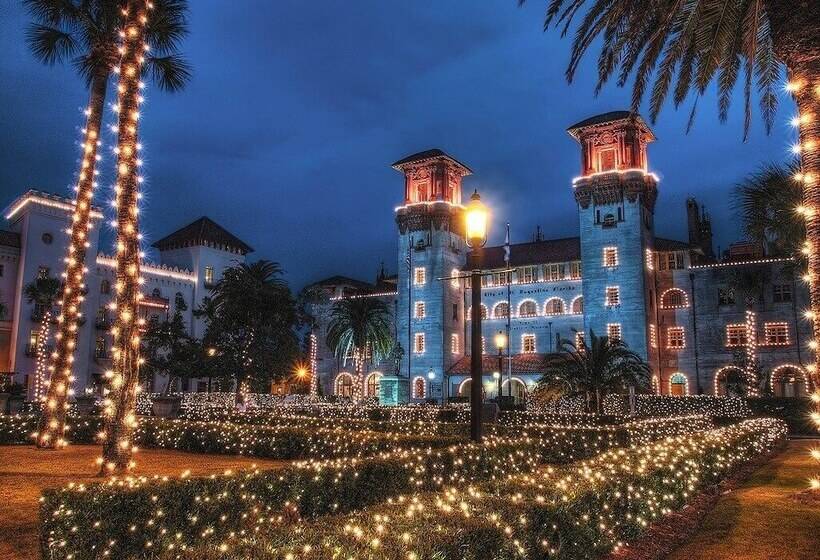 هتل Ocean Sands Beach Boutique Inn 1 Acre Private Beach St Augustine Historic 2 Miles Shuttle With Downt