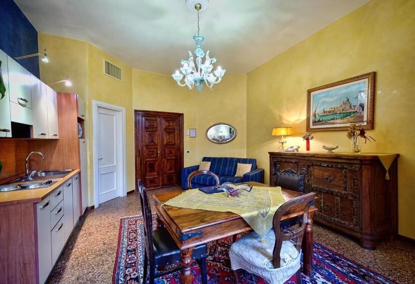 Fotos del hotel Residence Palazzo Odoni:  43