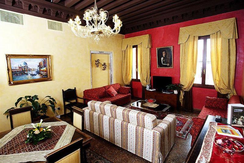Fotos del hotel Residence Palazzo Odoni:  39