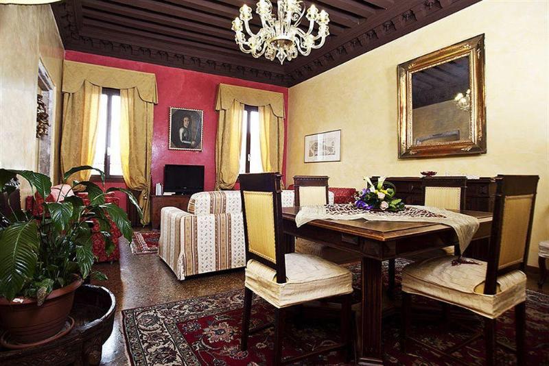Fotos del hotel Residence Palazzo Odoni:  10