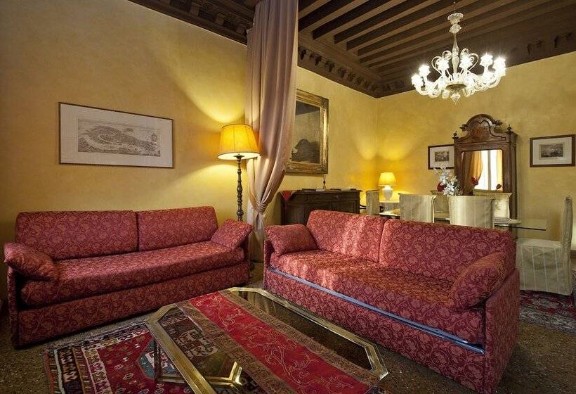 Fotos del hotel Residence Palazzo Odoni:  21