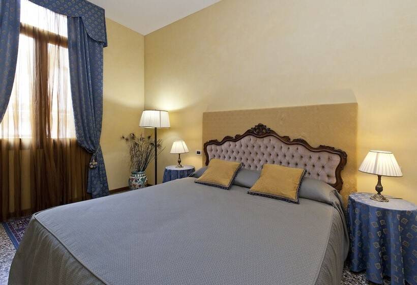 Fotos del hotel Residence Palazzo Odoni:  9