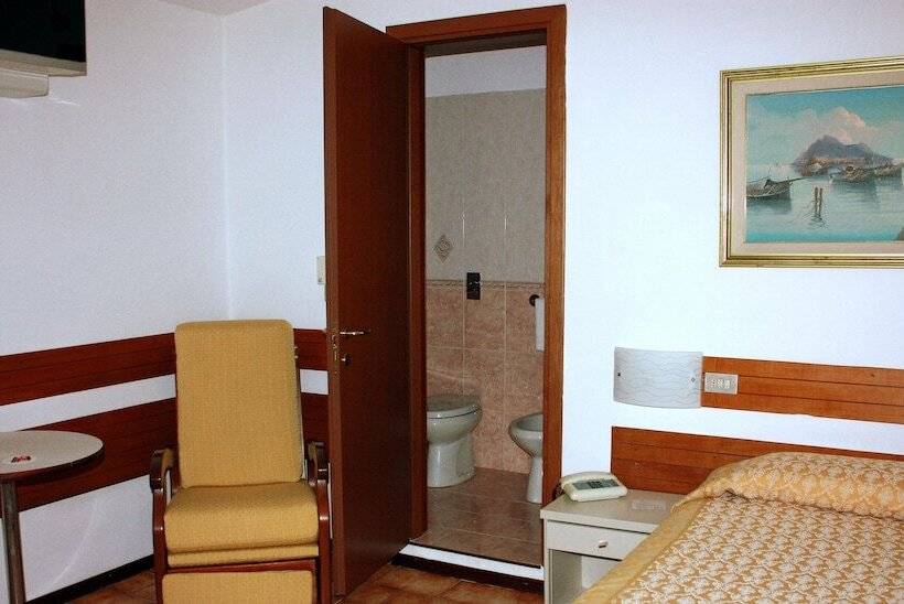 Fotos del hotel Piccolo:  33