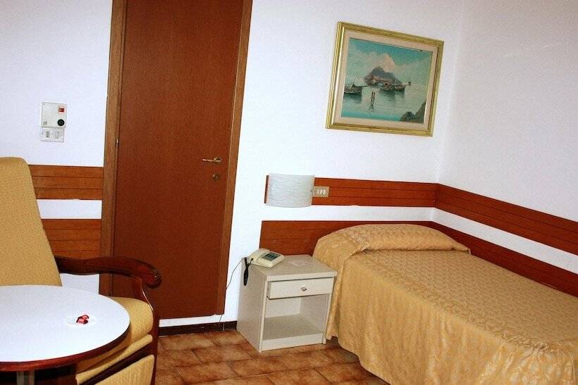 Fotos del hotel Piccolo:  8