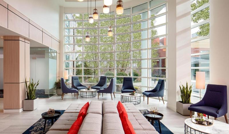 River S Edge Hotel Portland, Tapestry Collection By Hilton