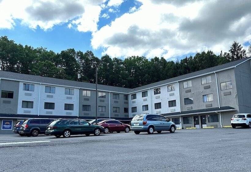 فندق Suburban Studios Lavale   Cumberland