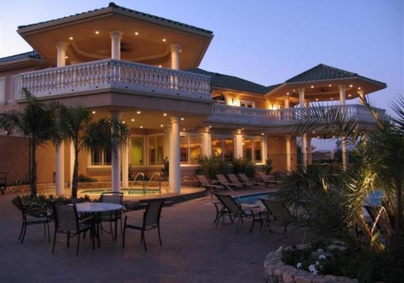 בית מלון כפרי South Coast Winery Resort & Spa