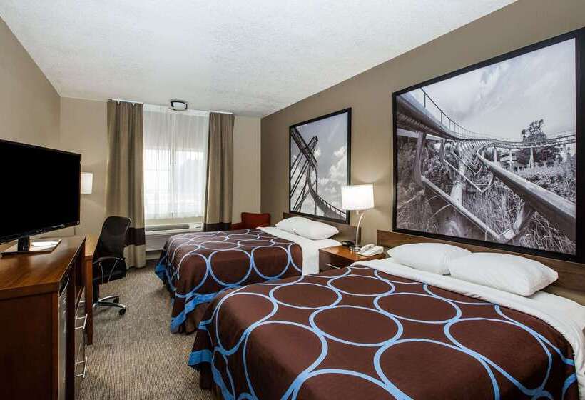 هتل Super 8 By Wyndham Altoona