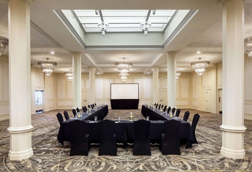 The Elms Hotel & Spa, A Destination By Hyatt