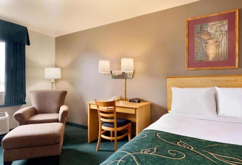 فندق Travelodge By Wyndham Yermo