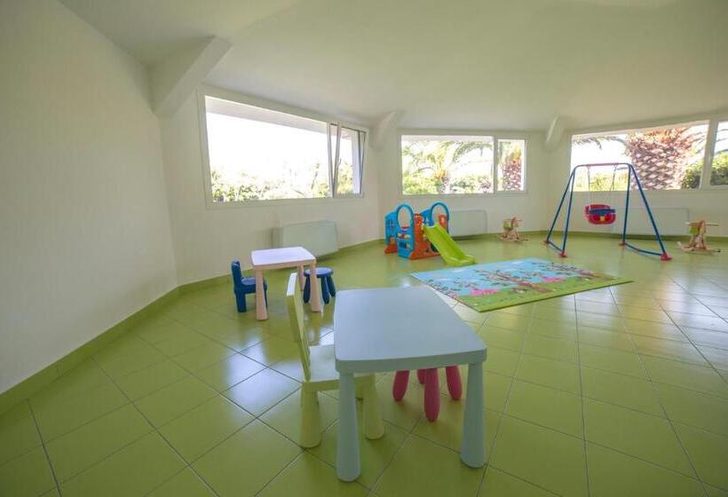 هتل Vascellero Club Resort