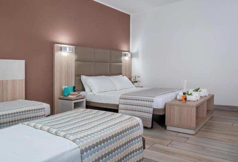 هتل Vascellero Club Resort
