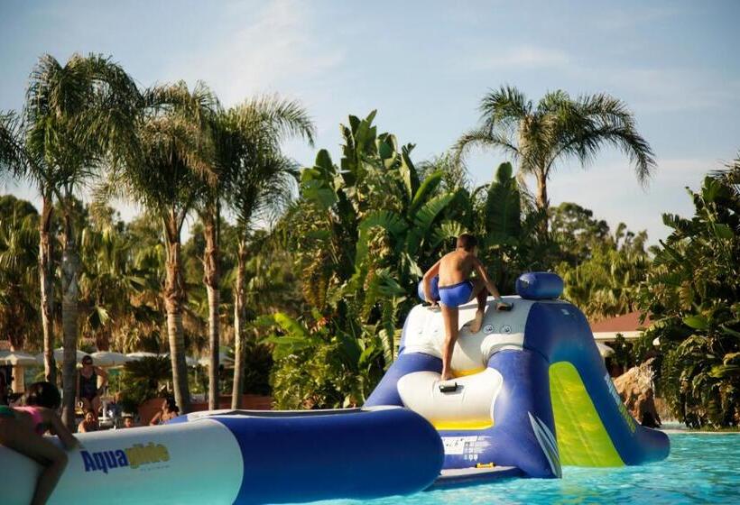 هتل Vascellero Club Resort