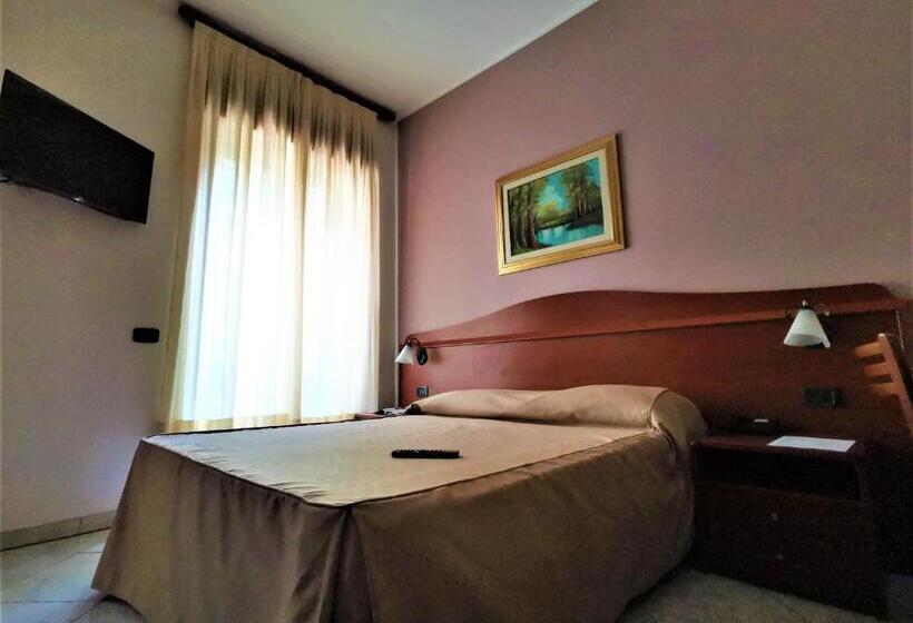 Fotos del hotel Venini:  5