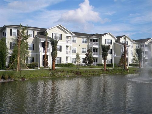 בית מלון כפרי Mainsail Tampa Extended Stay