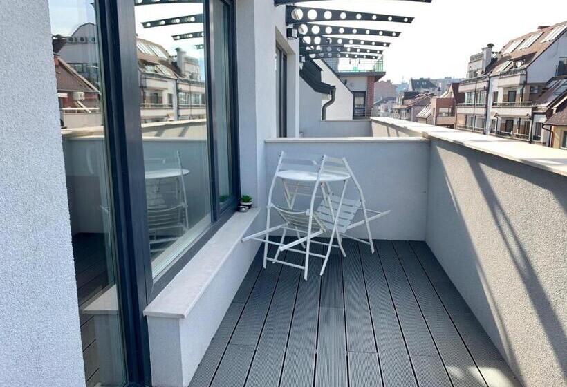 Gardenia Apartments