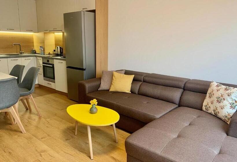 Gardenia Apartments