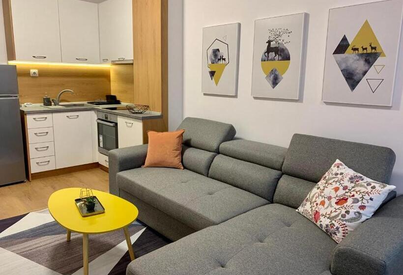 Gardenia Apartments
