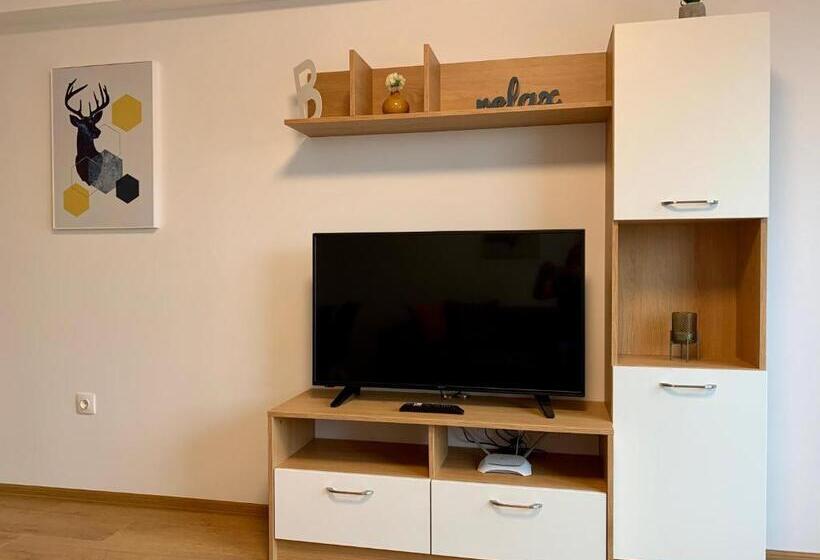 Gardenia Apartments