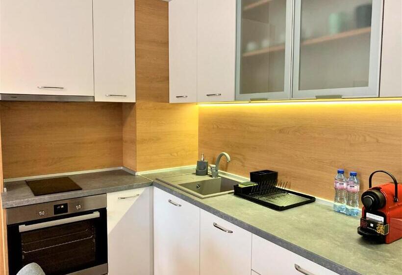 Gardenia Apartments