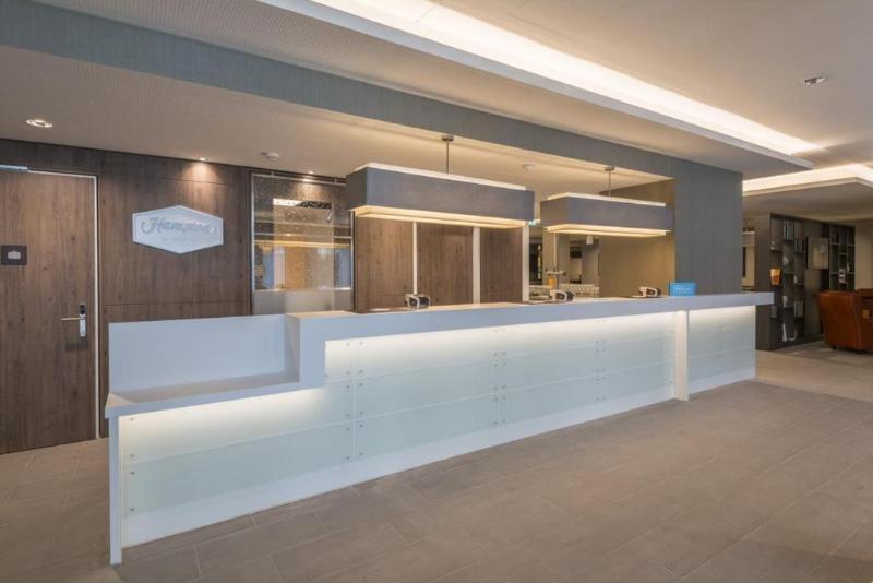 هتل Hampton By Hilton Stuttgart City Centre