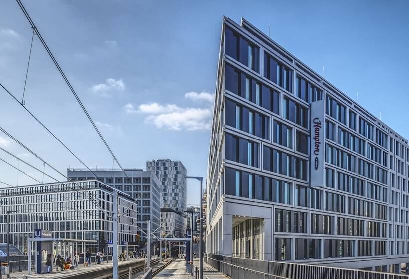 هتل Hampton By Hilton Stuttgart City Centre