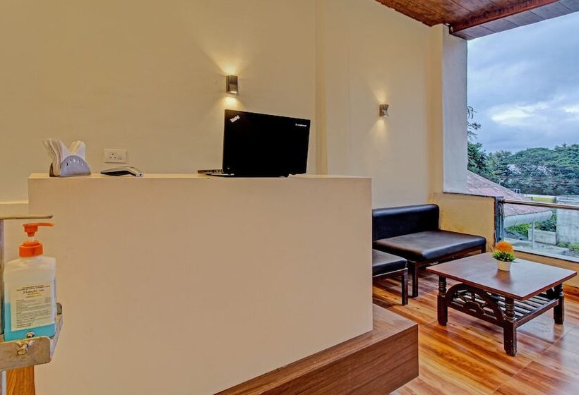 בית מלון כפרי Sai Samrat Resort