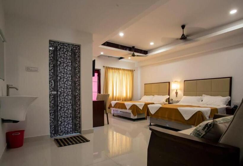 هتل Viswa Grand