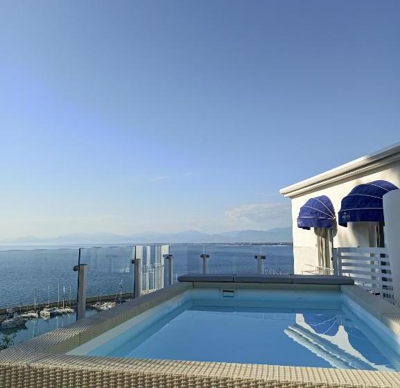 پانسیون Anreale Rooms Agropoli