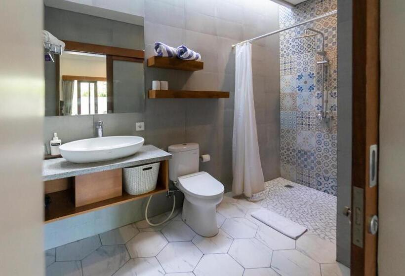 پانسیون Asanaya Suites