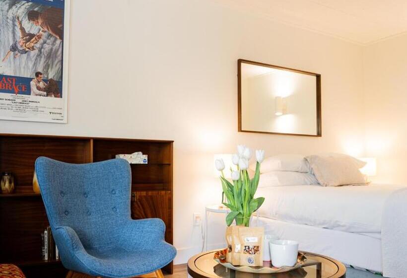 The Kent Motel